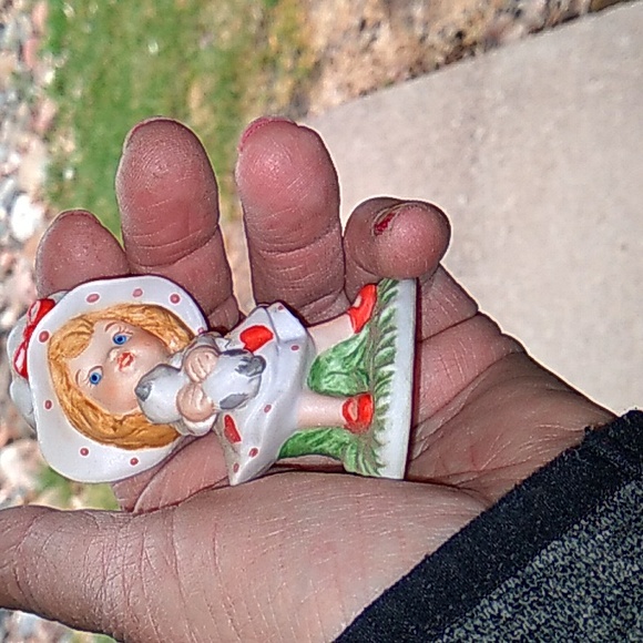 ๐ผ Vintage Porcelain Girl Angel Harp 3 1/2โ - Picture 10 of 16